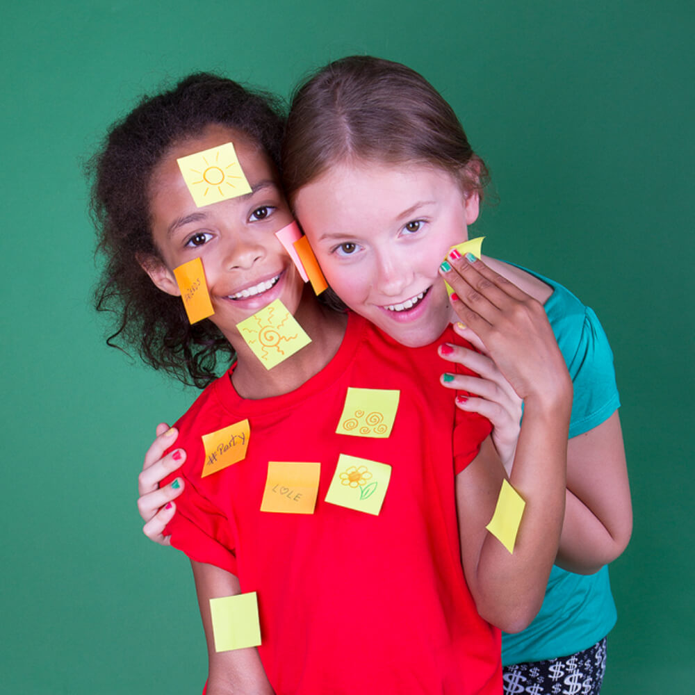 Notite Adezive Kores, 100 File, 50x75 mm, Galben Pal, Bloc Notes, Sticky Notes, Post-it, Post-it-uri, Bloc de Hartie, Notite pentru Birou, Notite Adezive pentru Birou, Memo Adezive, Notite Adezive Galbene, Notite Adezive Colorate